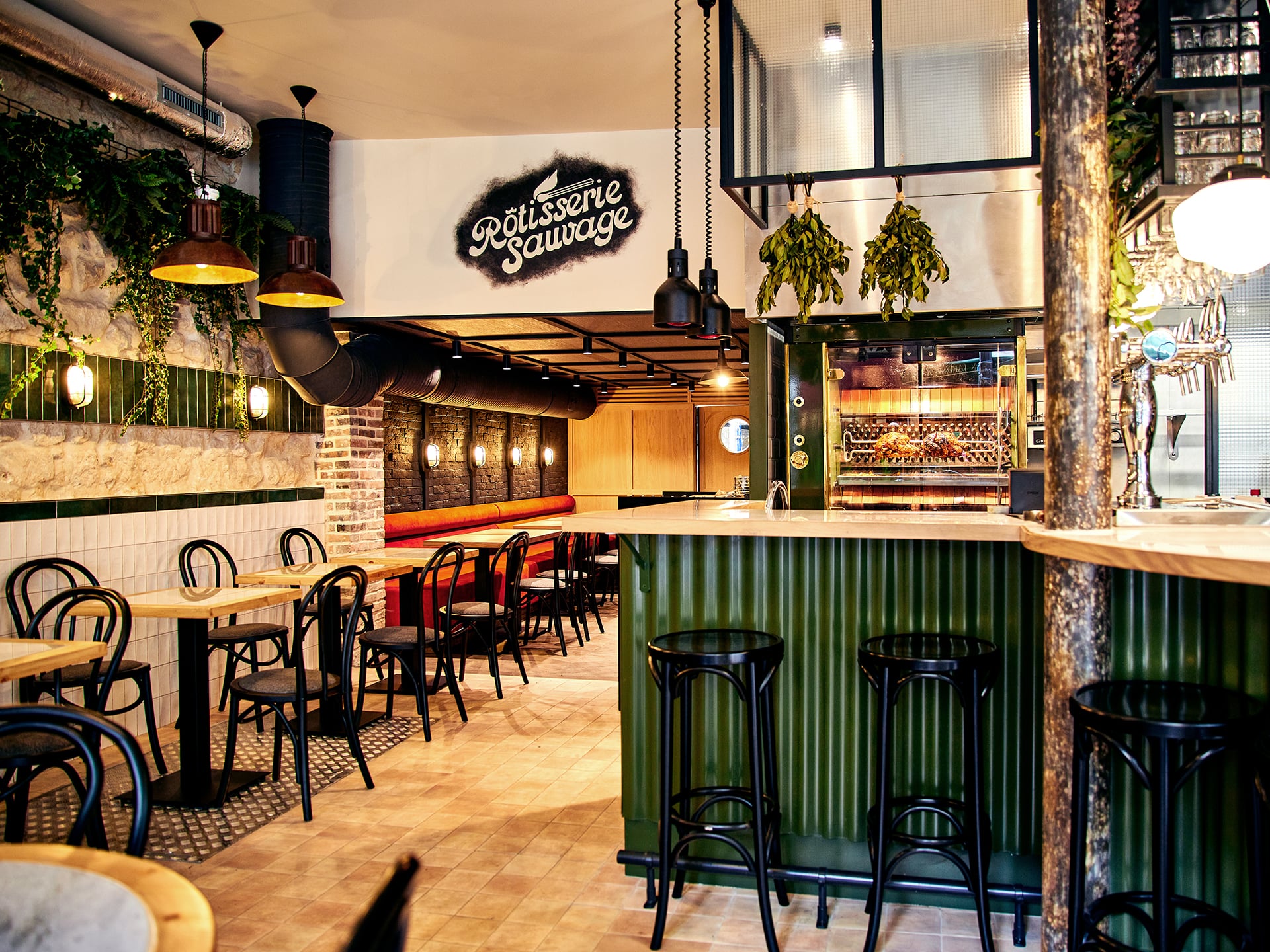 Rôtisserie Sauvage : branding of the parisian restaurant © Pierre d'Alteroche